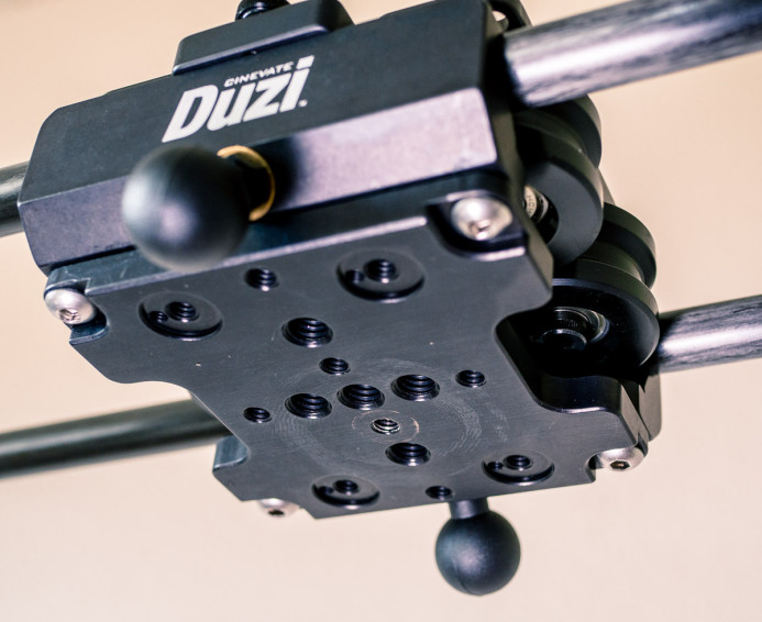 Duzi Center mounting options