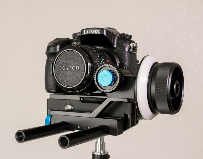 Follow Focus mounted on Compact Rig