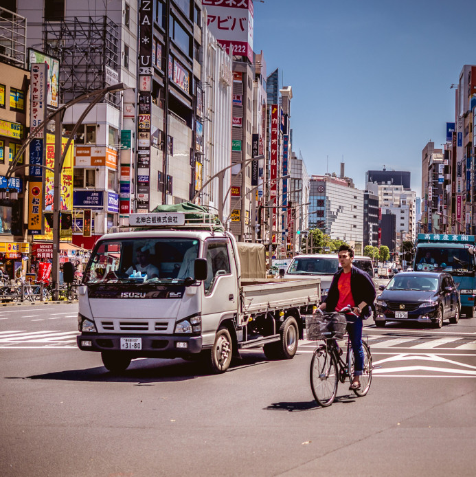 Side by Side in Okachimachi