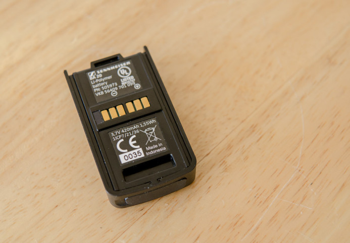 AVX receiver's small battery pack is only 420mAh