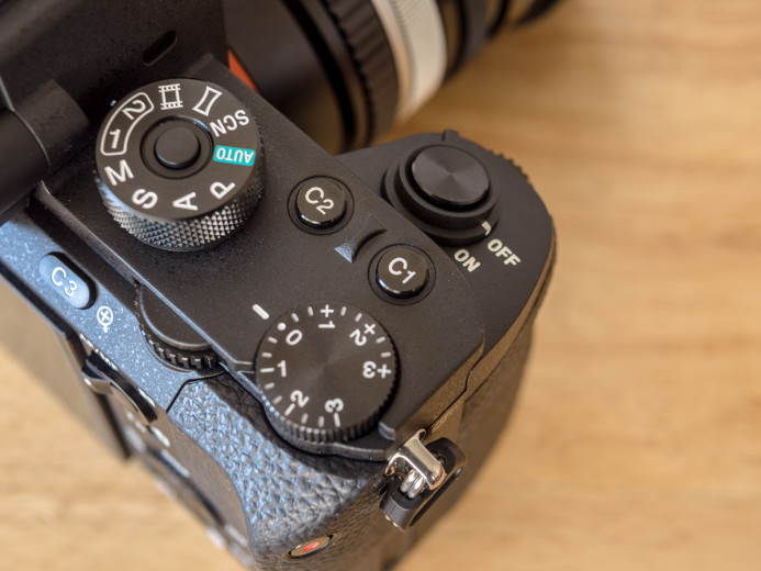 Customizable hardware buttons on the Sony a7S II